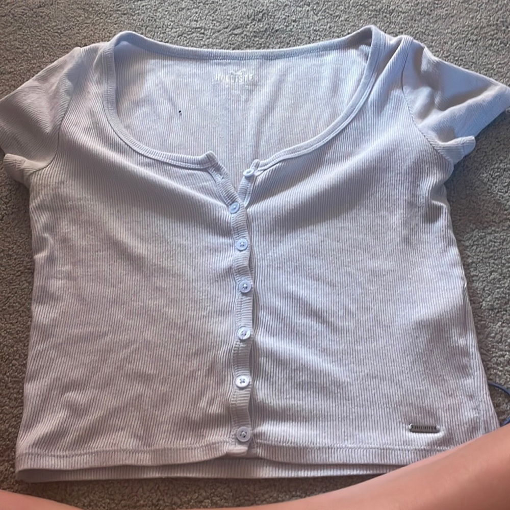 hollister sky blue button up cute top xxs but would fit a medium